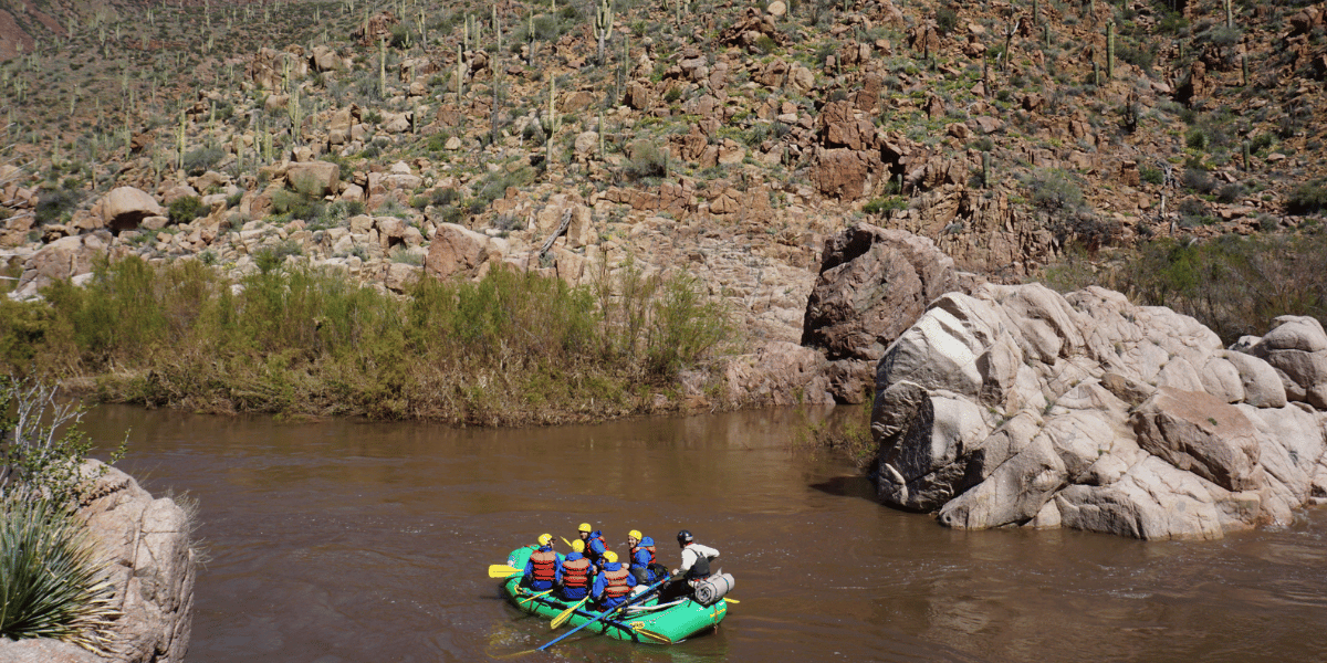 Rafters floating on the salt river. 