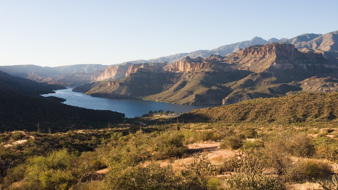 view of the salt river canyon from a distance to show its size and depth